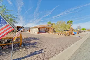 49544 Turquoise Avenue, Quartzsite, AZ 85346 - Photo 20