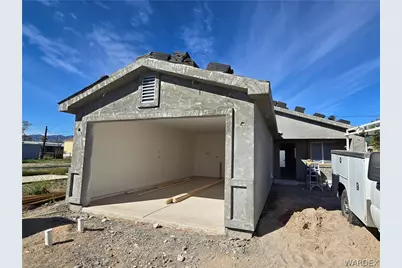 1927 Granada Court, Bullhead City, AZ 86442 - Photo 2