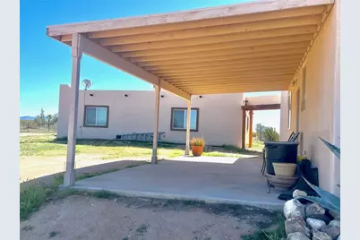21477 S Sundance Kid Road, Yucca, AZ 86438 - Photo 8