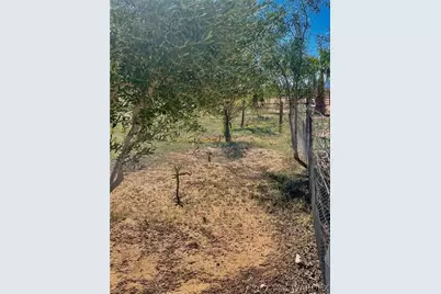 21477 S Sundance Kid Road, Yucca, AZ 86438 - Photo 58