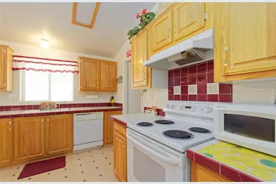 49566 Topaz Avenue, Quartzsite, AZ 85346 - Photo 14