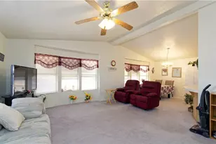 49566 Topaz Ave, Quartzsite, AZ 85346 - Photo 4