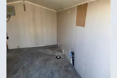 49566 Topaz Avenue, Quartzsite, AZ 85346 - Photo 24