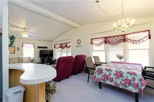 49566 Topaz Ave, Quartzsite, AZ 85346 - Photo 10