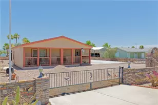 49531 Pearl Ave, Quartzsite, AZ 85346 - Photo 2