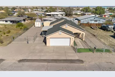 941 Sandy Beach Drive, Bullhead City, AZ 86442 - Photo 1