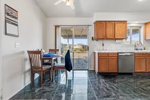 941 Sandy Beach Dr, Bullhead City, AZ 86442 - Photo 14