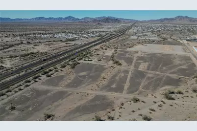 3205 E Mockingbird Street, Quartzsite, AZ 85346 - Photo 10