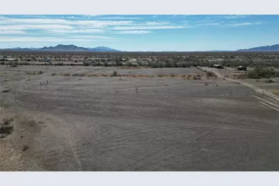 3205 E Mockingbird Street, Quartzsite, AZ 85346 - Photo 16