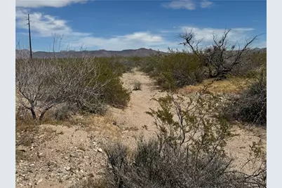 215-08-005A Aquarius Drive #810, Golden Valley, AZ 86413 - Photo 20
