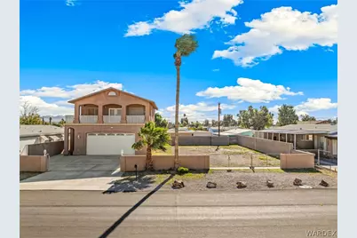 1800 Riverside Drive, Bullhead City, AZ 86442 - Photo 1