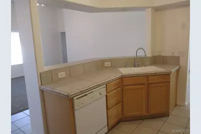 3780 Coyote Ct, Bullhead City, AZ 86442 - Photo 4