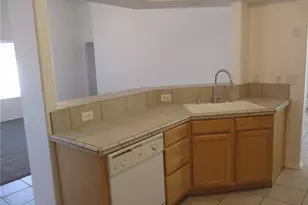 3780 Coyote Ct, Bullhead City, AZ 86442 - Photo 4