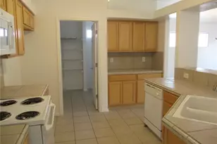 3780 Coyote Ct, Bullhead City, AZ 86442 - Photo 2