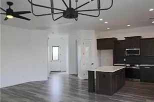 3383 Sunbeam Dr, Bullhead City, AZ 86429 - Photo 12