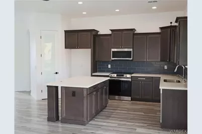 3383 Sunbeam Drive, Bullhead City, AZ 86429 - Photo 10