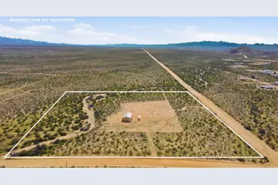 6490 W Hermit Drive, Golden Valley, AZ 86413 - Photo 1