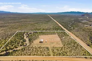 6490 W Hermit Dr, Golden Valley, AZ 86413 - Photo 1