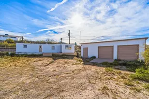 2120 Buccaneer Dr, Bullhead City, AZ 86442 - Photo 2