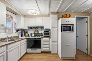 2212 E Cabot Dr, Mohave Valley, AZ 86440 - Photo 8