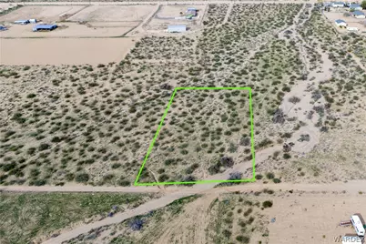 306-40-002S W Crystal Drive, Golden Valley, AZ 86413 - Photo 1