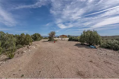 9350 E Gideon Way, Kingman, AZ 86401 - Photo 12