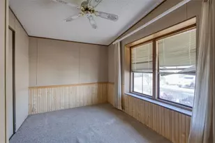 1924 Montclair Dr, Bullhead City, AZ 86442 - Photo 4