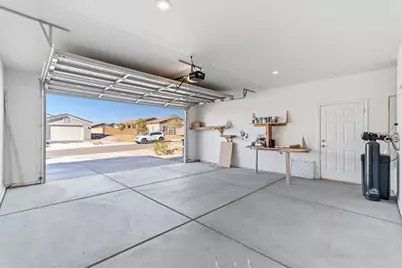 2744 Wilderness Lane, Bullhead City, AZ 86442 - Photo 42