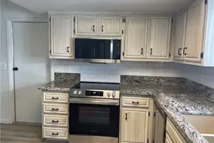 1820 Riverside Dr, Bullhead City, AZ 86442 - Photo 18