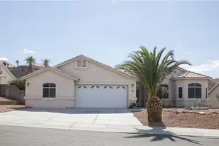 2922 Ladera Dr, Bullhead City, AZ 86429 - Photo 1