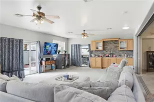 7472 E Sawmill Dr, Kingman, AZ 86401 - Photo 16