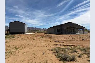 5875 W Burro Drive, Golden Valley, AZ 86413 - Photo 4