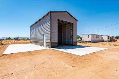 5875 W Burro Drive, Golden Valley, AZ 86413 - Photo 8