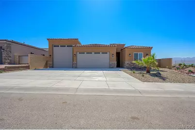 955 Athens Court, Bullhead City, AZ 86429 - Photo 2