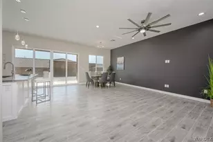 955 Athens Ct, Bullhead City, AZ 86429 - Photo 10