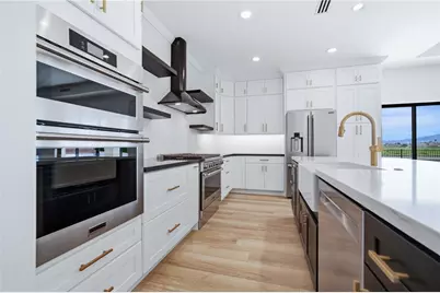 572 E Border Lane, Mohave Valley, AZ 86440 - Photo 20