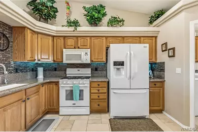 3259 S Ridge Avenue, Bullhead City, AZ 86429 - Photo 16