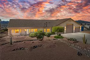 3259 S Ridge Ave, Bullhead City, AZ 86429 - Photo 8