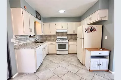 2305 E Carver Avenue, Kingman, AZ 86409 - Photo 10