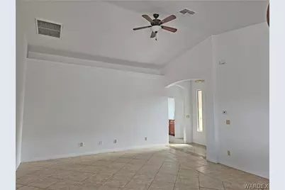 3323 Karen Avenue, Kingman, AZ 86401 - Photo 2