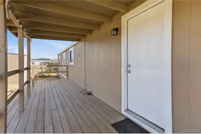 6153 W Collins Drive, Golden Valley, AZ 86413 - Photo 10