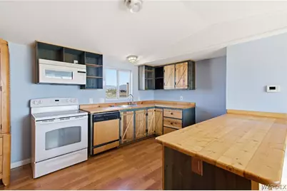 6153 W Collins Drive, Golden Valley, AZ 86413 - Photo 14