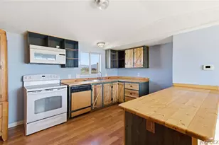 6153 W Collins Dr, Golden Valley, AZ 86413 - Photo 14