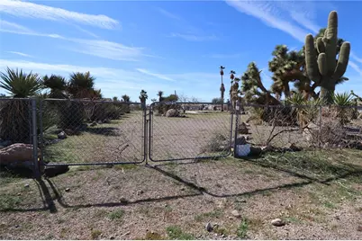 3008 W McConnico Road, Golden Valley, AZ 86413 - Photo 22