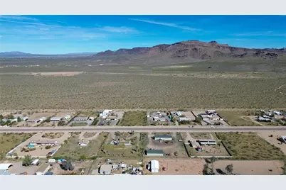 3008 W McConnico Road, Golden Valley, AZ 86413 - Photo 38