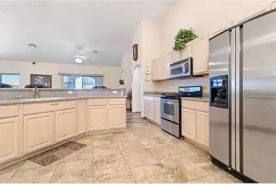 5611 S Desert Lakes Drive, Fort Mohave, AZ 86426 - Photo 6