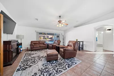 2435 Park Ridge Avenue, Bullhead City, AZ 86429 - Photo 10