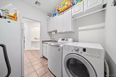 2435 Park Ridge Avenue, Bullhead City, AZ 86429 - Photo 40