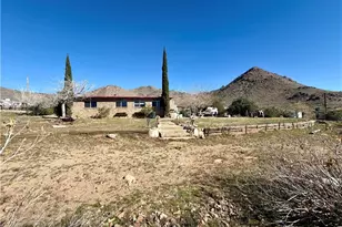 4360 N Smoketree Rd, Golden Valley, AZ 86413 - Photo 16