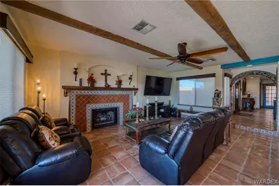 2933 Camino Del Rio, Bullhead City, AZ 86442 - Photo 18